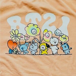 BT21 Adult Flower Collection Flower Logo Short Sleeve T-Shirt Size Large Orange